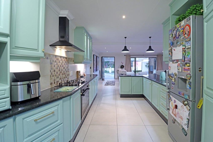 3 Bedroom Property for Sale in Marais Steyn Park Gauteng