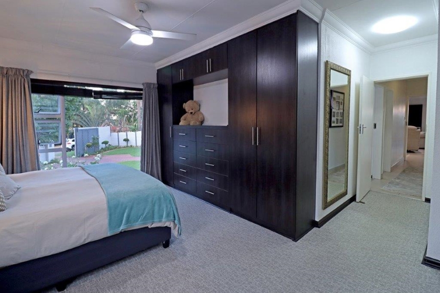 3 Bedroom Property for Sale in Marais Steyn Park Gauteng