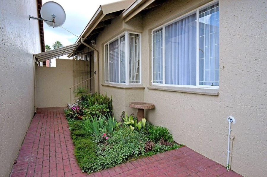 3 Bedroom Property for Sale in Marais Steyn Park Gauteng