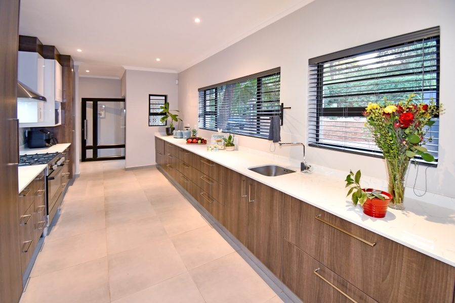 4 Bedroom Property for Sale in Northcliff Gauteng