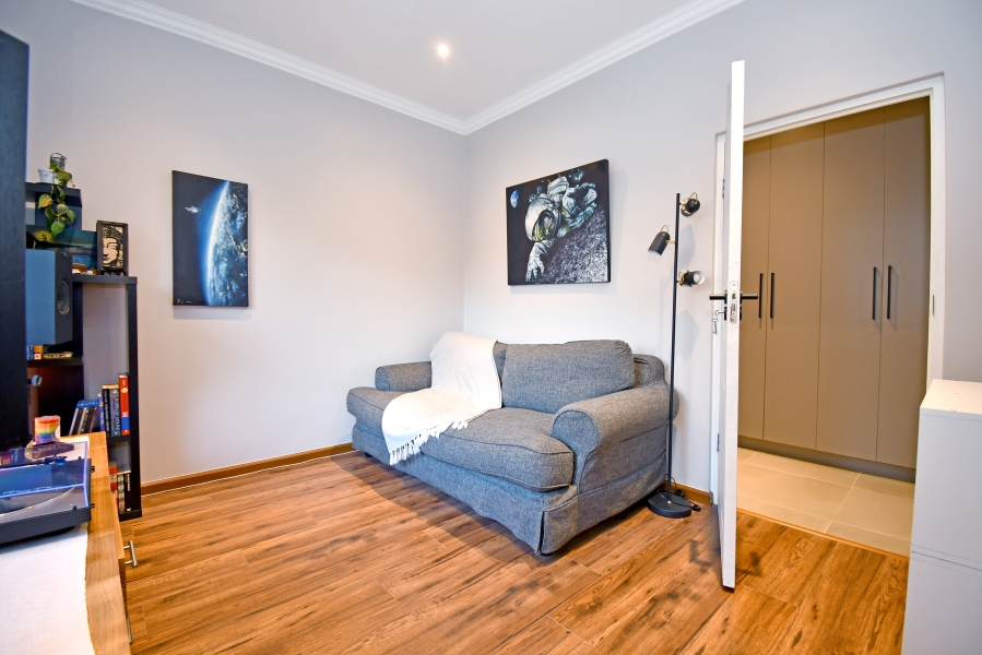 4 Bedroom Property for Sale in Northcliff Gauteng