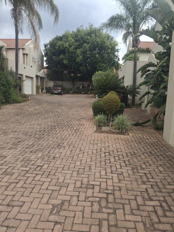 3 Bedroom Property for Sale in Marais Steyn Park Gauteng