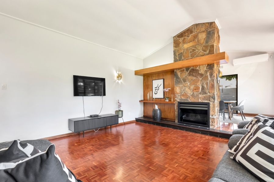 4 Bedroom Property for Sale in Emmarentia Gauteng