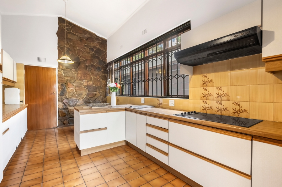 4 Bedroom Property for Sale in Emmarentia Gauteng