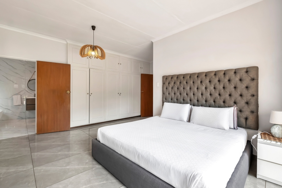 4 Bedroom Property for Sale in Emmarentia Gauteng