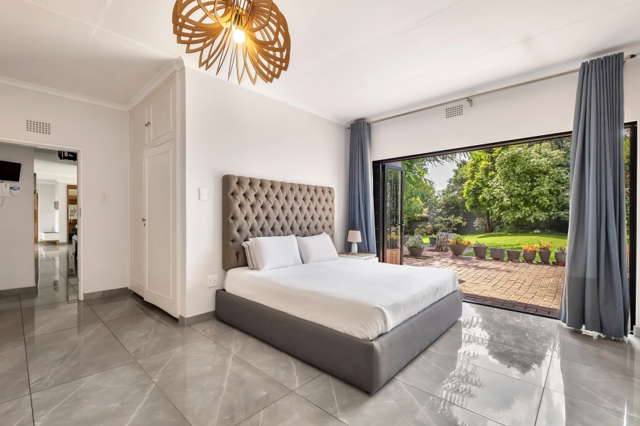 4 Bedroom Property for Sale in Emmarentia Gauteng