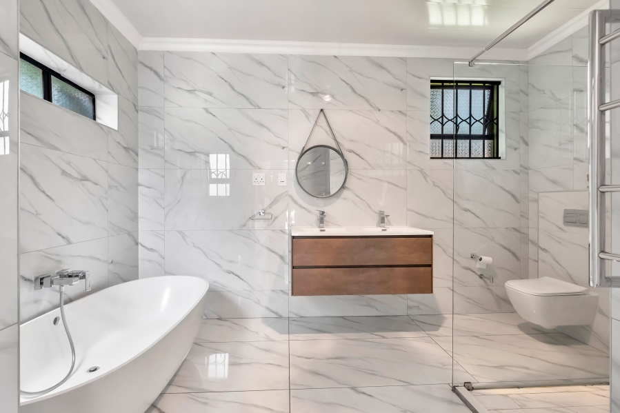 4 Bedroom Property for Sale in Emmarentia Gauteng