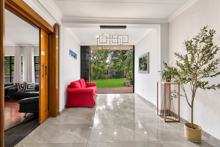 4 Bedroom Property for Sale in Emmarentia Gauteng