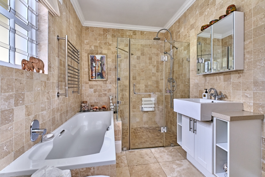 3 Bedroom Property for Sale in Waterfall Hills Mature Lifestyle Estate Gauteng