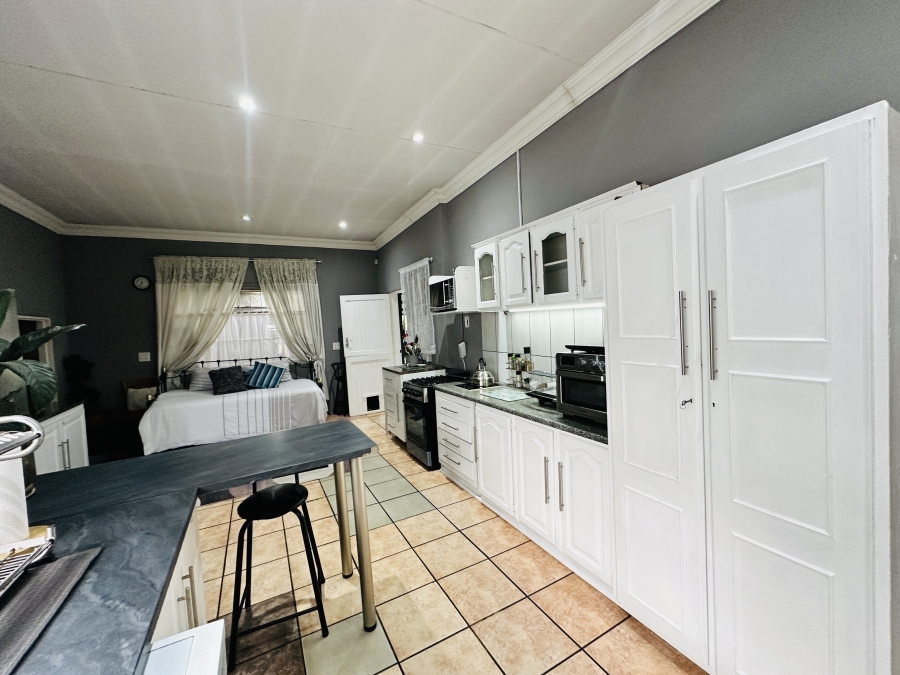 4 Bedroom Property for Sale in Florentia Gauteng
