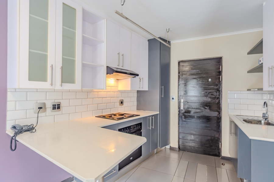 1 Bedroom Property for Sale in Hatfield Gauteng