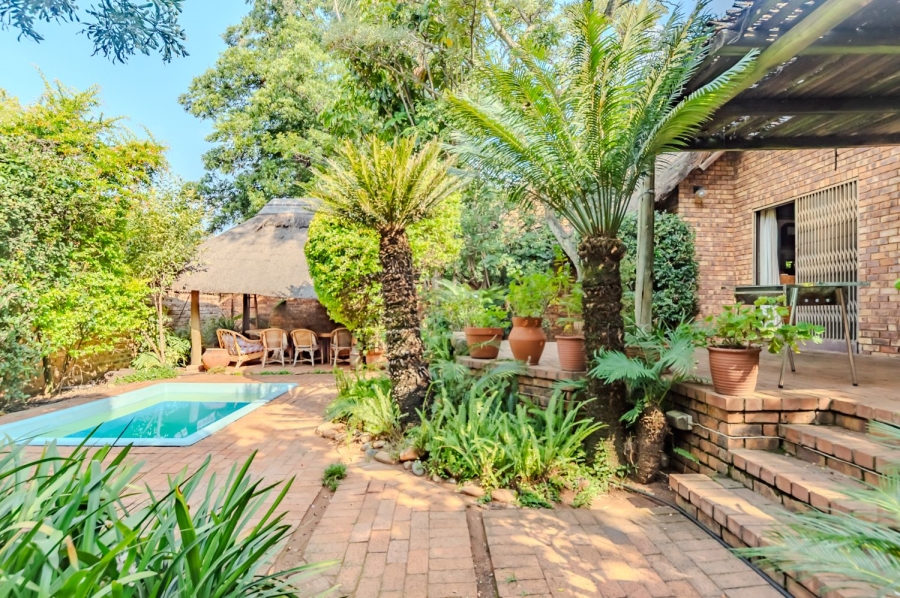 2 Bedroom Property for Sale in Wapadrand Gauteng