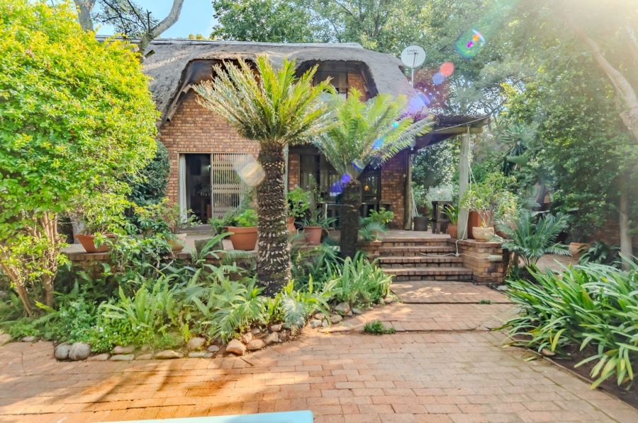 2 Bedroom Property for Sale in Wapadrand Gauteng