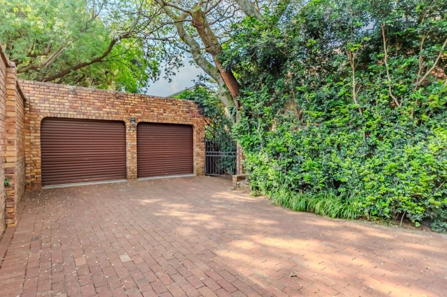 2 Bedroom Property for Sale in Wapadrand Gauteng