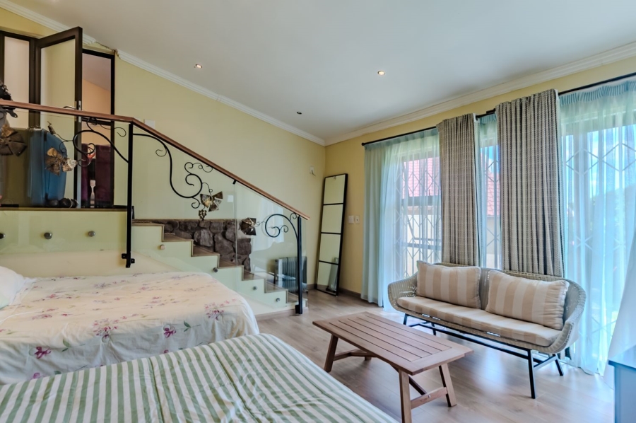 4 Bedroom Property for Sale in Waterkloof Ridge Gauteng