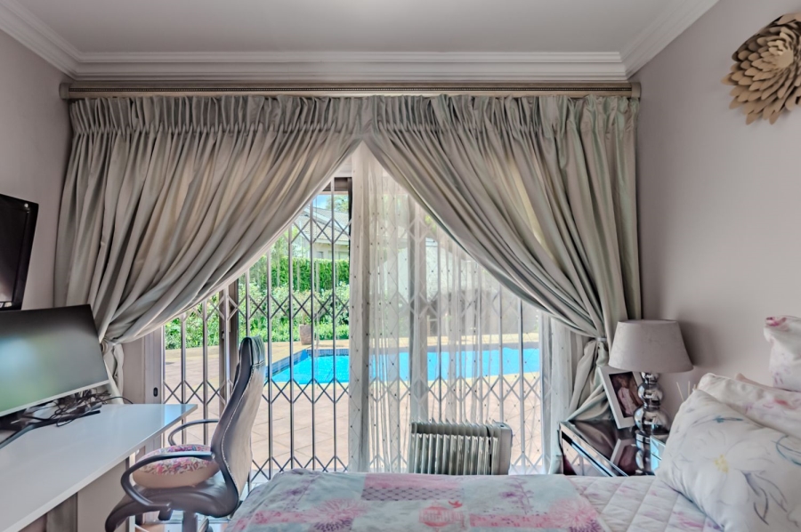 4 Bedroom Property for Sale in Waterkloof Ridge Gauteng