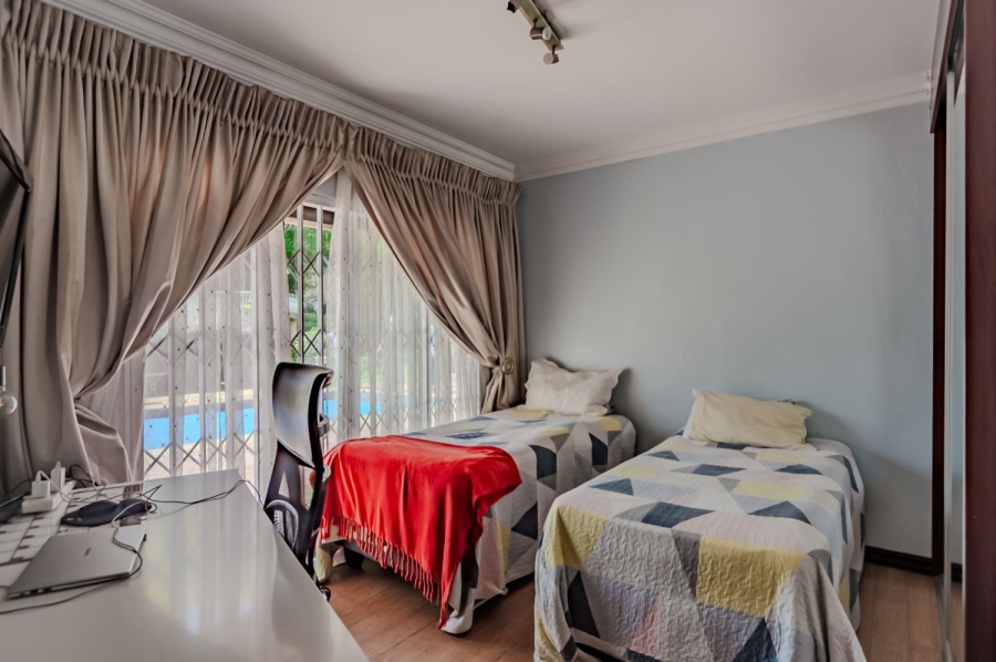 4 Bedroom Property for Sale in Waterkloof Ridge Gauteng