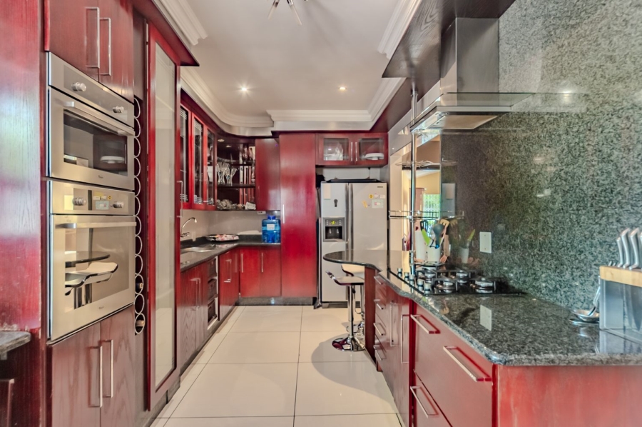 4 Bedroom Property for Sale in Waterkloof Ridge Gauteng