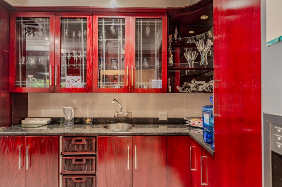 4 Bedroom Property for Sale in Waterkloof Ridge Gauteng