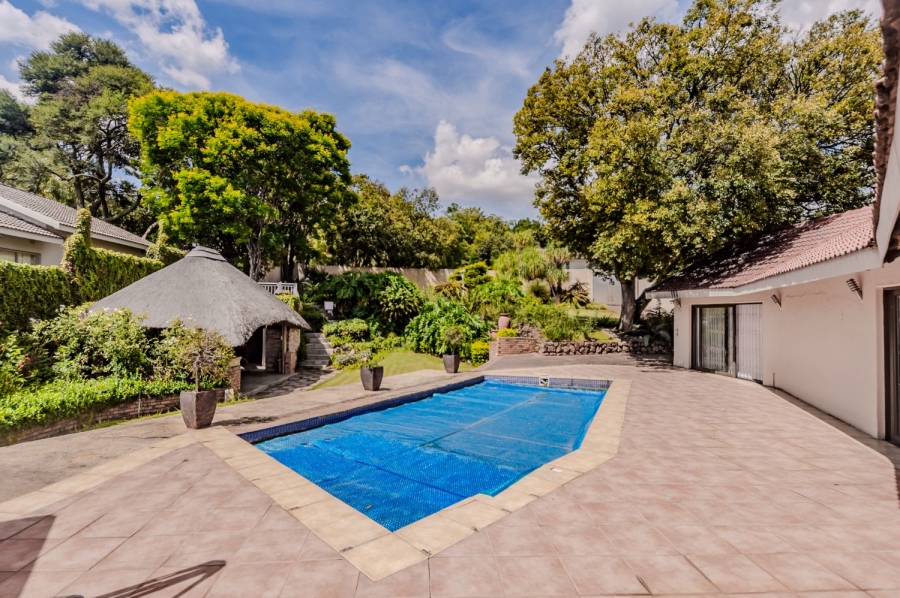 4 Bedroom Property for Sale in Waterkloof Ridge Gauteng