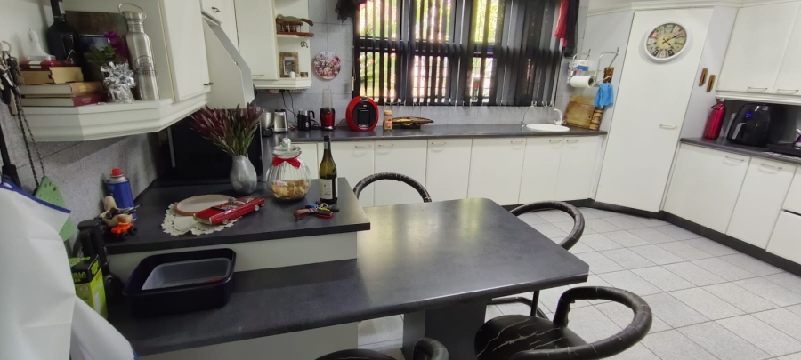 5 Bedroom Property for Sale in Fochville Gauteng