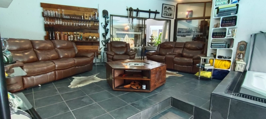 5 Bedroom Property for Sale in Fochville Gauteng