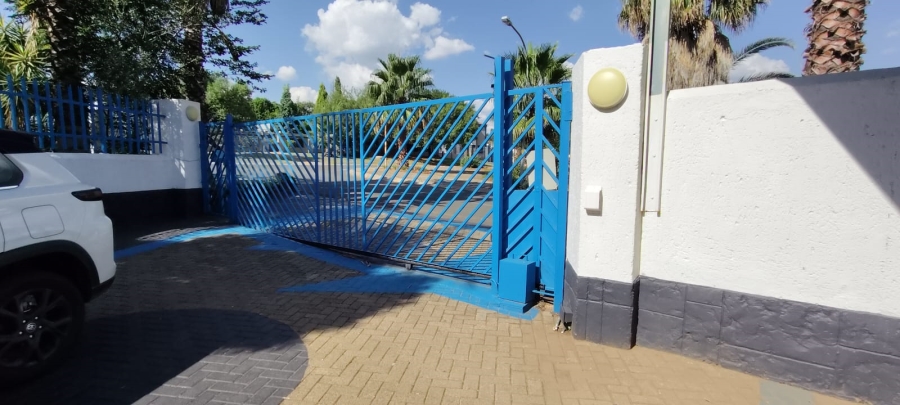 5 Bedroom Property for Sale in Fochville Gauteng