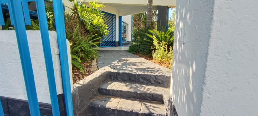 5 Bedroom Property for Sale in Fochville Gauteng