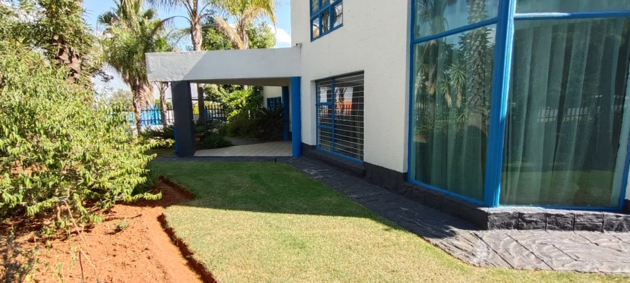 5 Bedroom Property for Sale in Fochville Gauteng