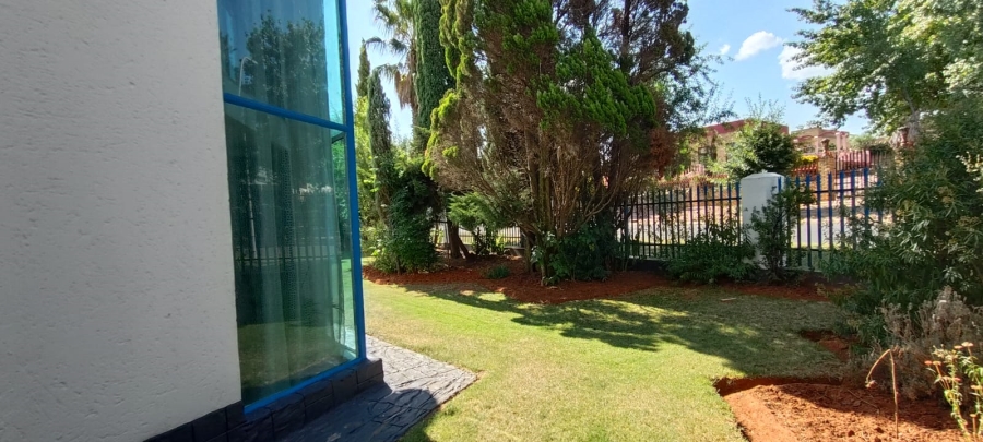 5 Bedroom Property for Sale in Fochville Gauteng