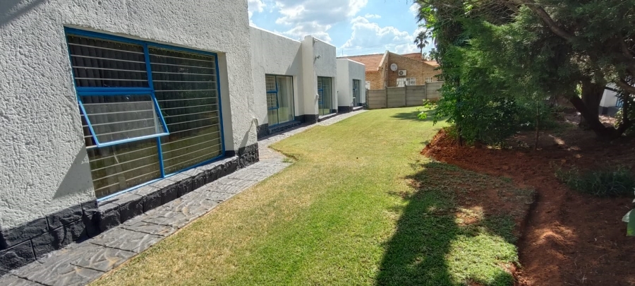 5 Bedroom Property for Sale in Fochville Gauteng