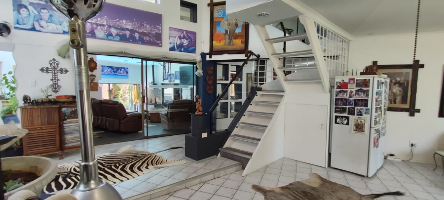 5 Bedroom Property for Sale in Fochville Gauteng