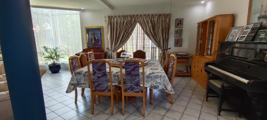 5 Bedroom Property for Sale in Fochville Gauteng