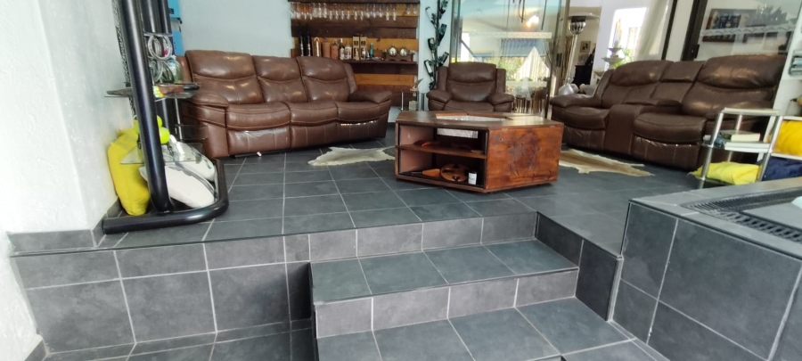 5 Bedroom Property for Sale in Fochville Gauteng