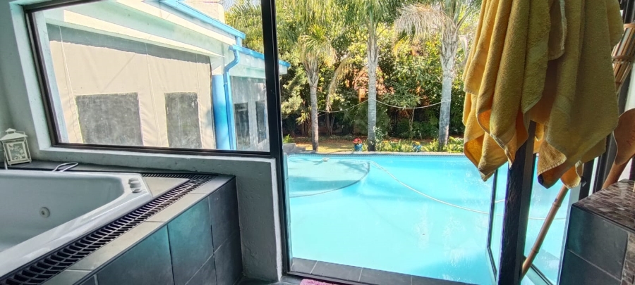 5 Bedroom Property for Sale in Fochville Gauteng