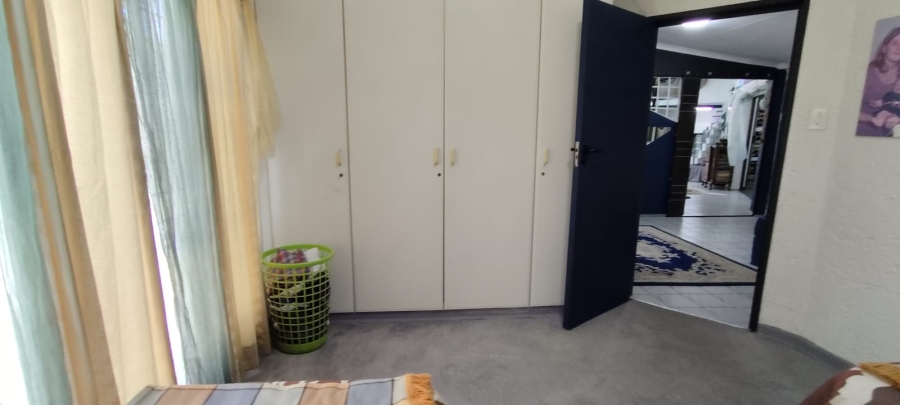 5 Bedroom Property for Sale in Fochville Gauteng