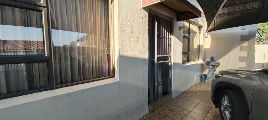 4 Bedroom Property for Sale in Fochville Gauteng