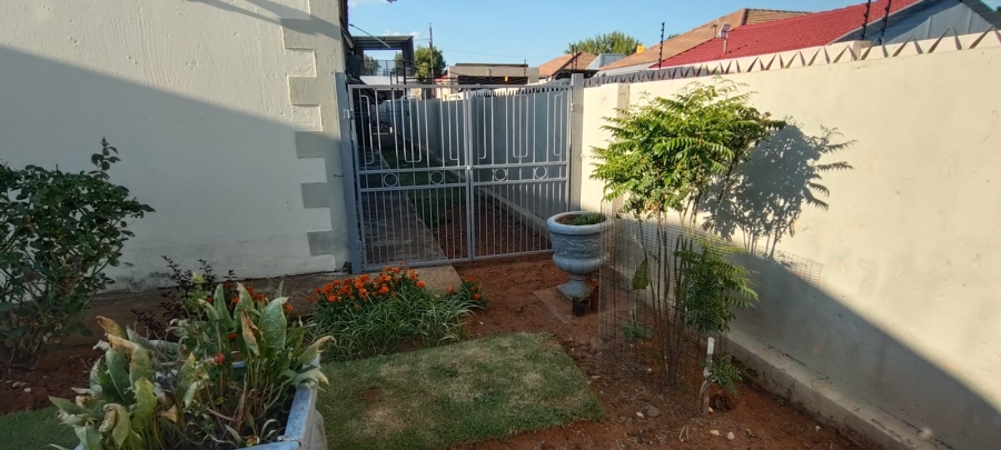 4 Bedroom Property for Sale in Fochville Gauteng