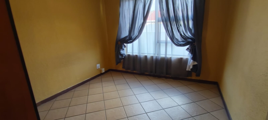 4 Bedroom Property for Sale in Fochville Gauteng