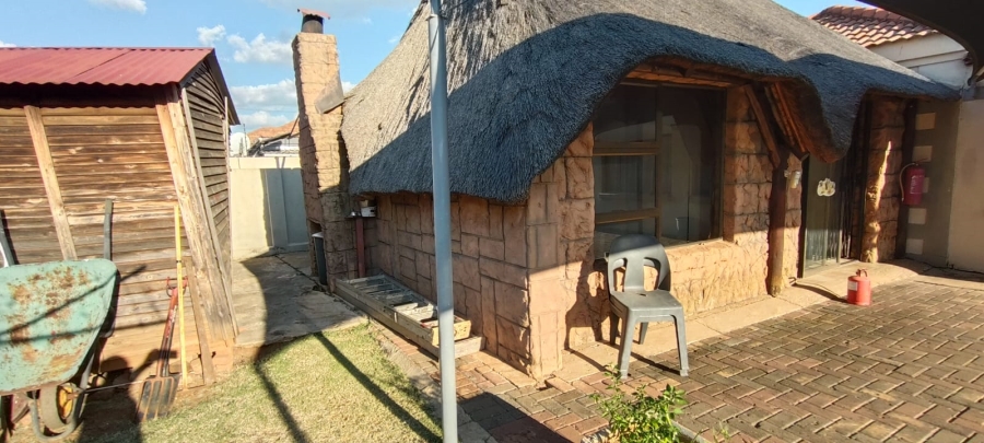 4 Bedroom Property for Sale in Fochville Gauteng