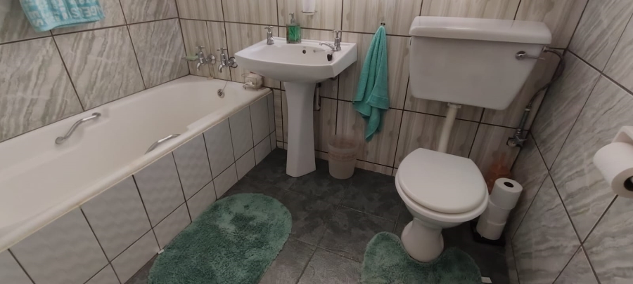 3 Bedroom Property for Sale in Fochville Gauteng