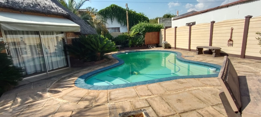 3 Bedroom Property for Sale in Fochville Gauteng