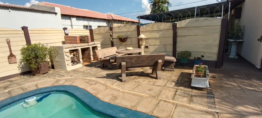 3 Bedroom Property for Sale in Fochville Gauteng