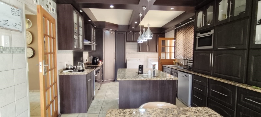 3 Bedroom Property for Sale in Fochville Gauteng