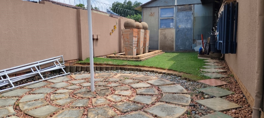 3 Bedroom Property for Sale in Fochville Gauteng