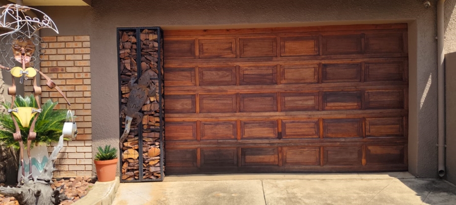 3 Bedroom Property for Sale in Fochville Gauteng