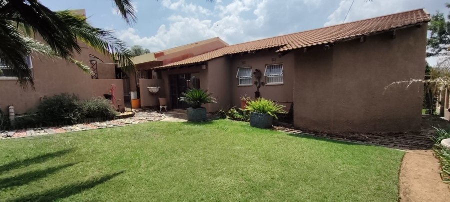3 Bedroom Property for Sale in Fochville Gauteng