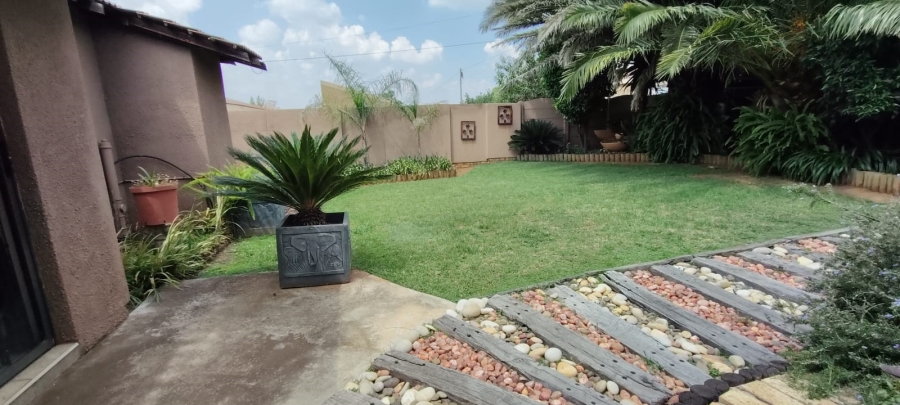 3 Bedroom Property for Sale in Fochville Gauteng