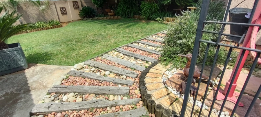 3 Bedroom Property for Sale in Fochville Gauteng