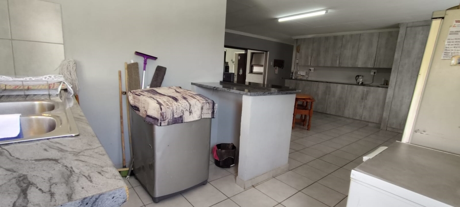 8 Bedroom Property for Sale in Fochville Gauteng